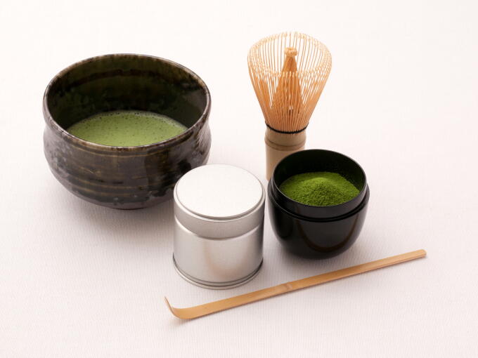 Matcha Premium (40g/1.41oz in canister)